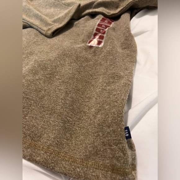 Gap Men's Half Zip Mock Neck Sweater - Picture 2 of 5